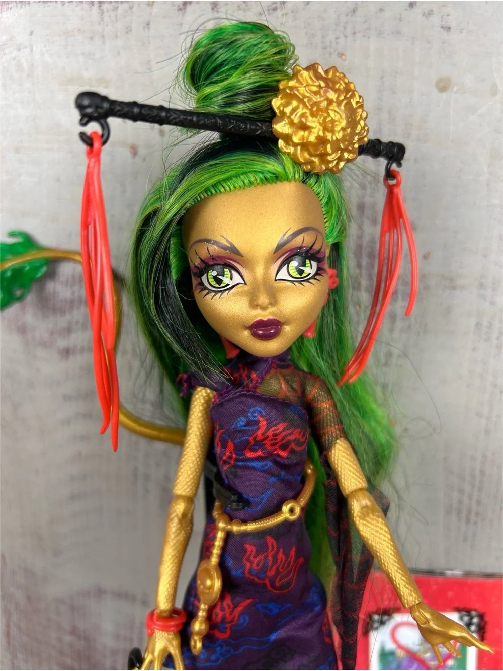 ON HOLD DNB Monster High Jinafire Long Scaris Doll